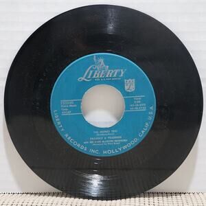 Patience & Prudence 45 RPM The Money Tree 7" Single Liberty Pop 1950s